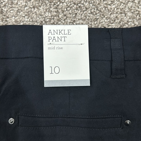 Style & Co Pants - Picture 7 of 7